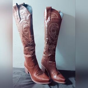 Knee high Cowboy Boots